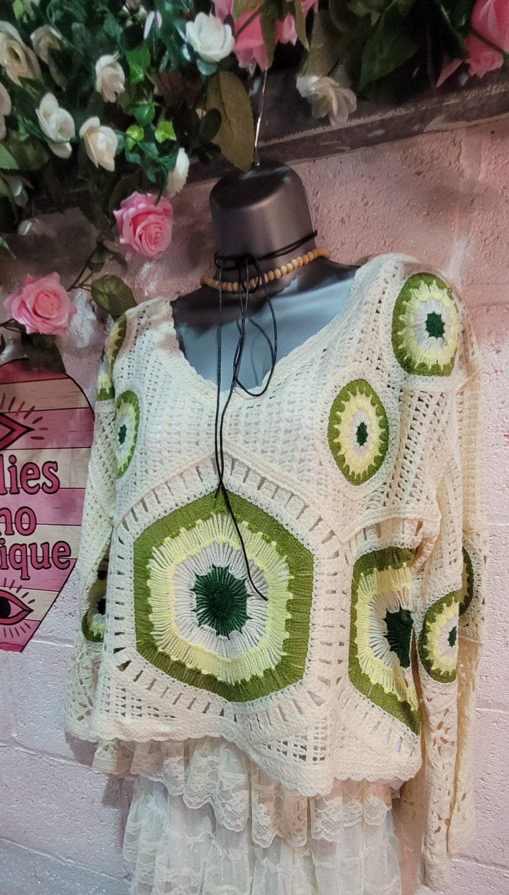 Flossy V Neck Crochet Jumper Ivory & Green