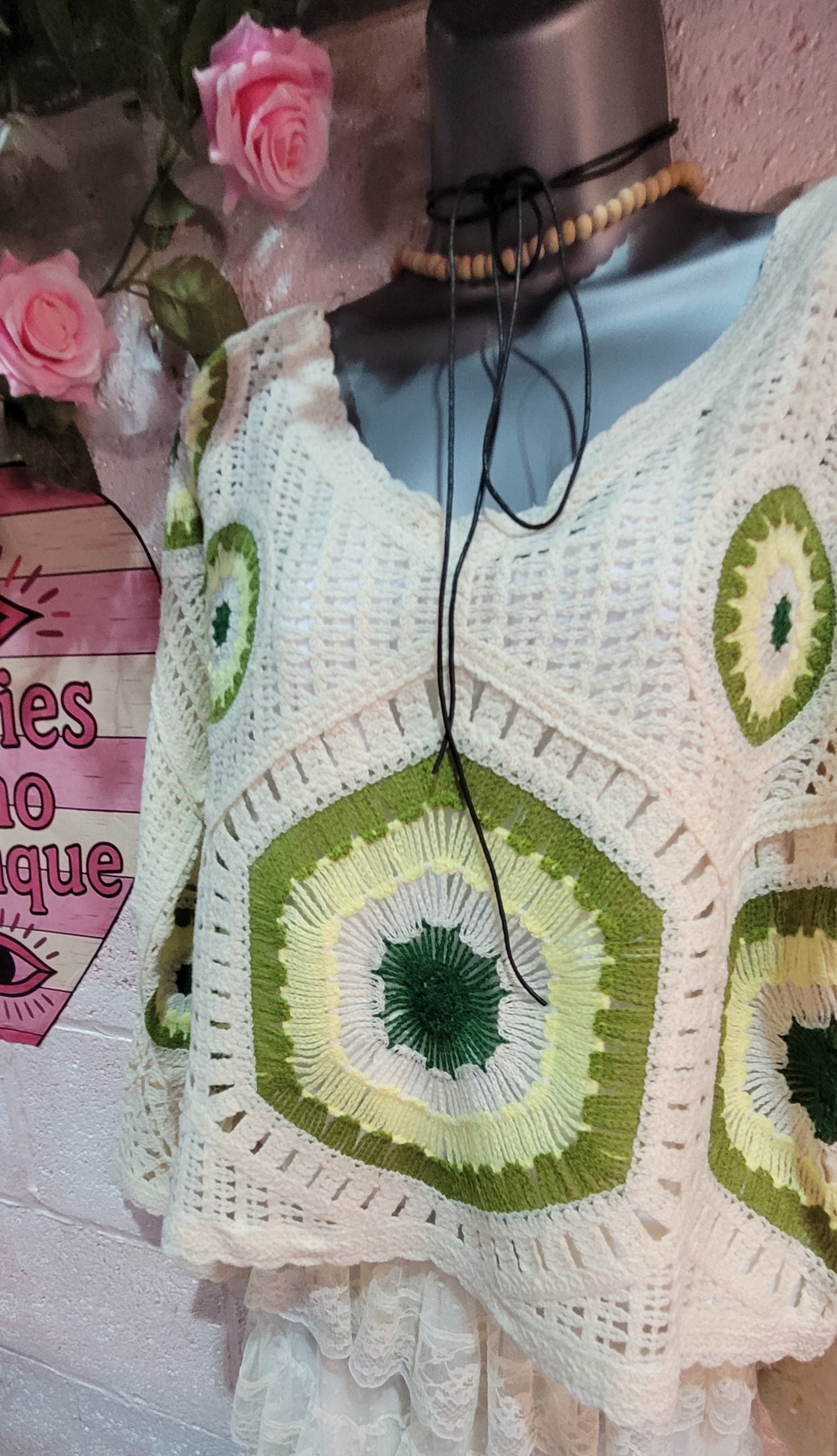 Flossy V Neck Crochet Jumper Ivory & Green