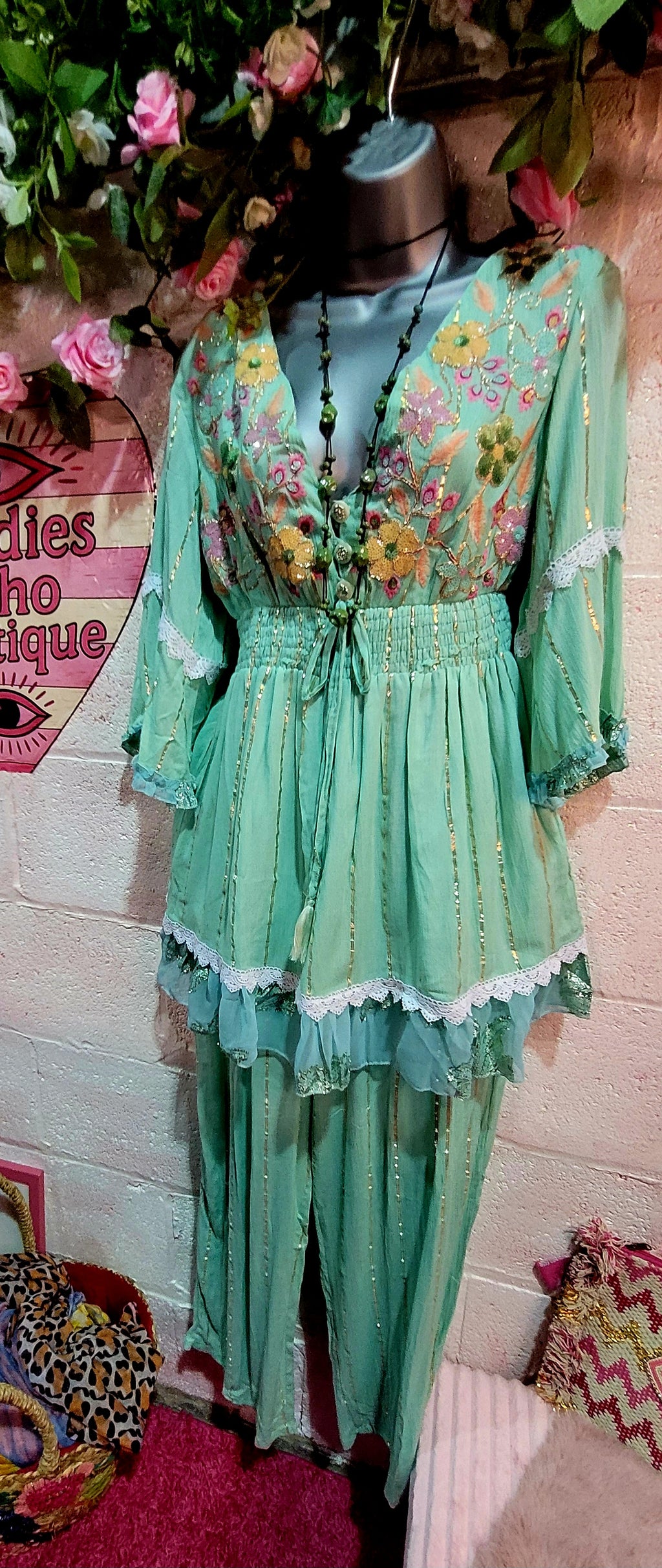 Seema Embellished Two Piece Trouser Set Mint
