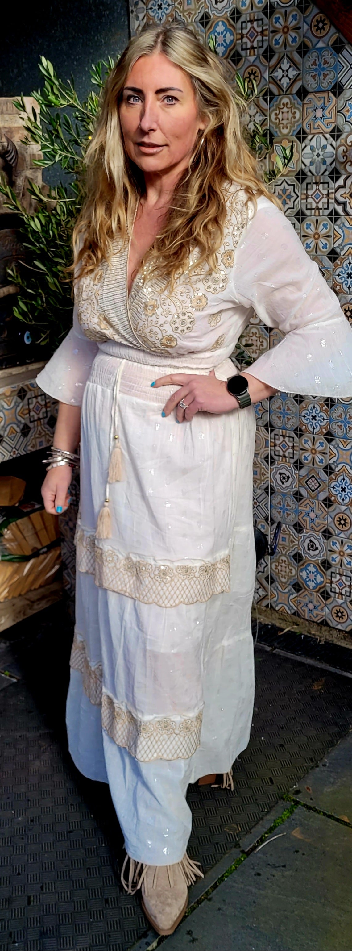 Shetha 2 Piece Mirrored Embroidered Skirt/Top Set Ivory & Gold