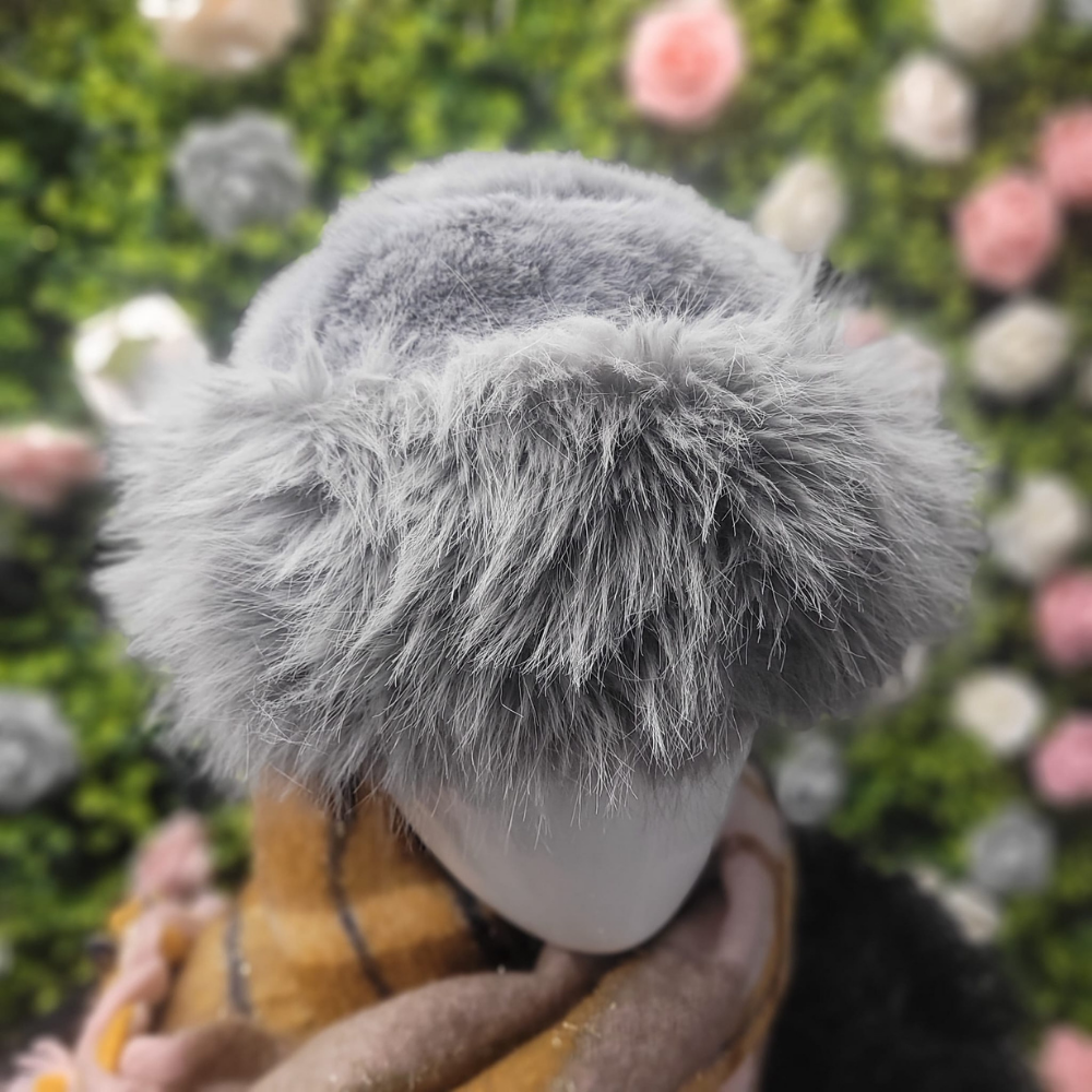 BBB Vamp Faux Fur Hat