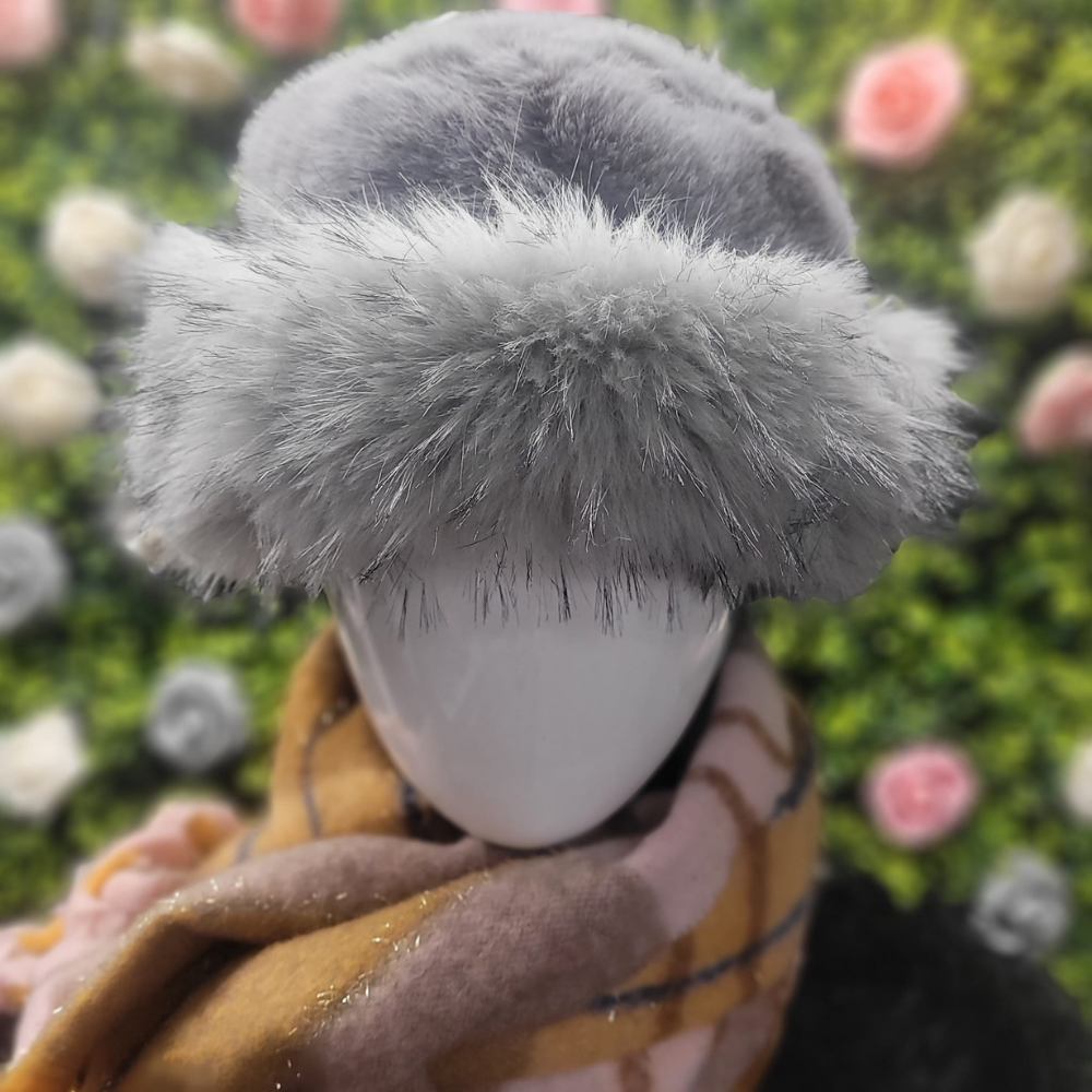 BBB Vamp Faux Fur Hat