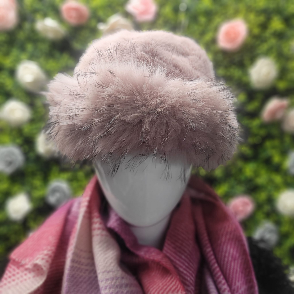 BBB Vamp Faux Fur Hat