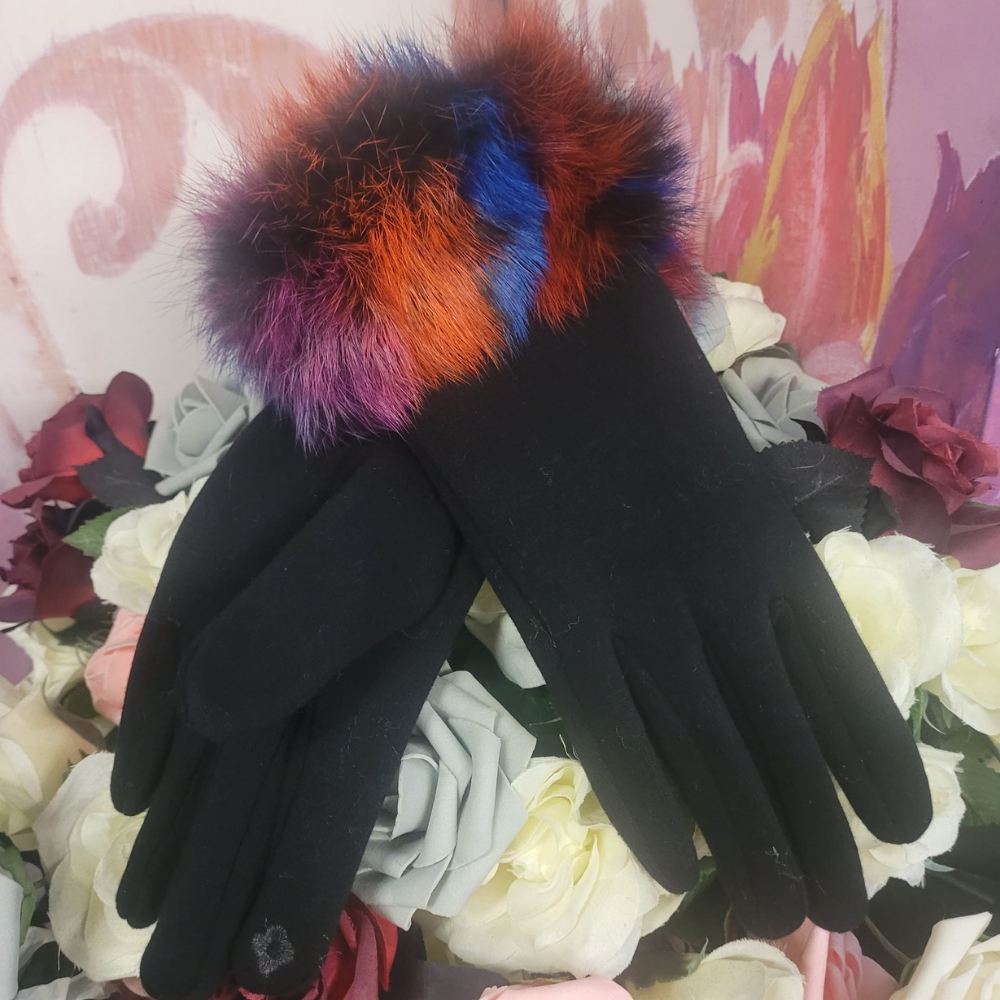 Cynthia Festival Glove