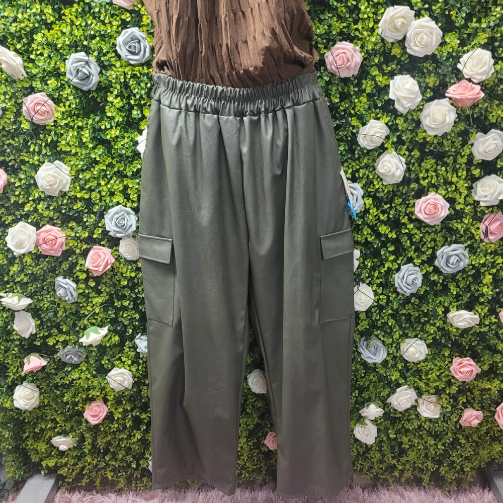 Wide Leg Cargo PU