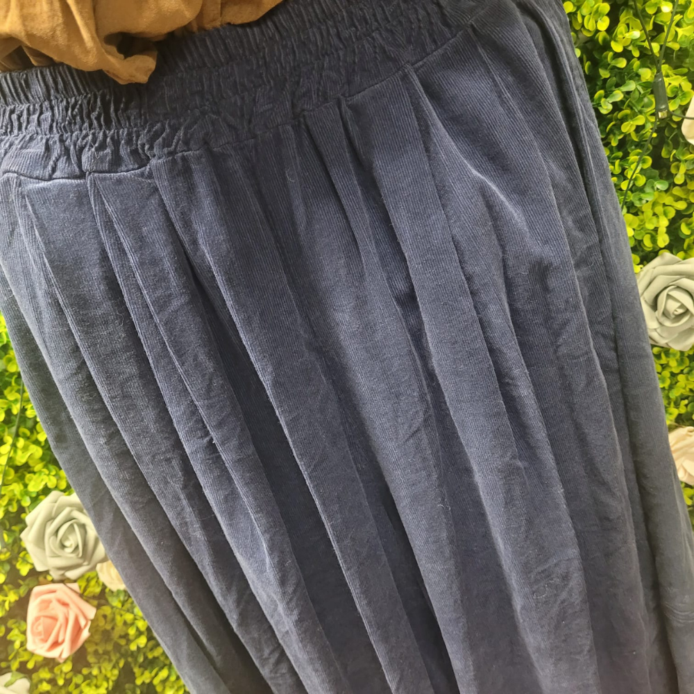 Wide Leg Needle Cord Frayed Turn Up