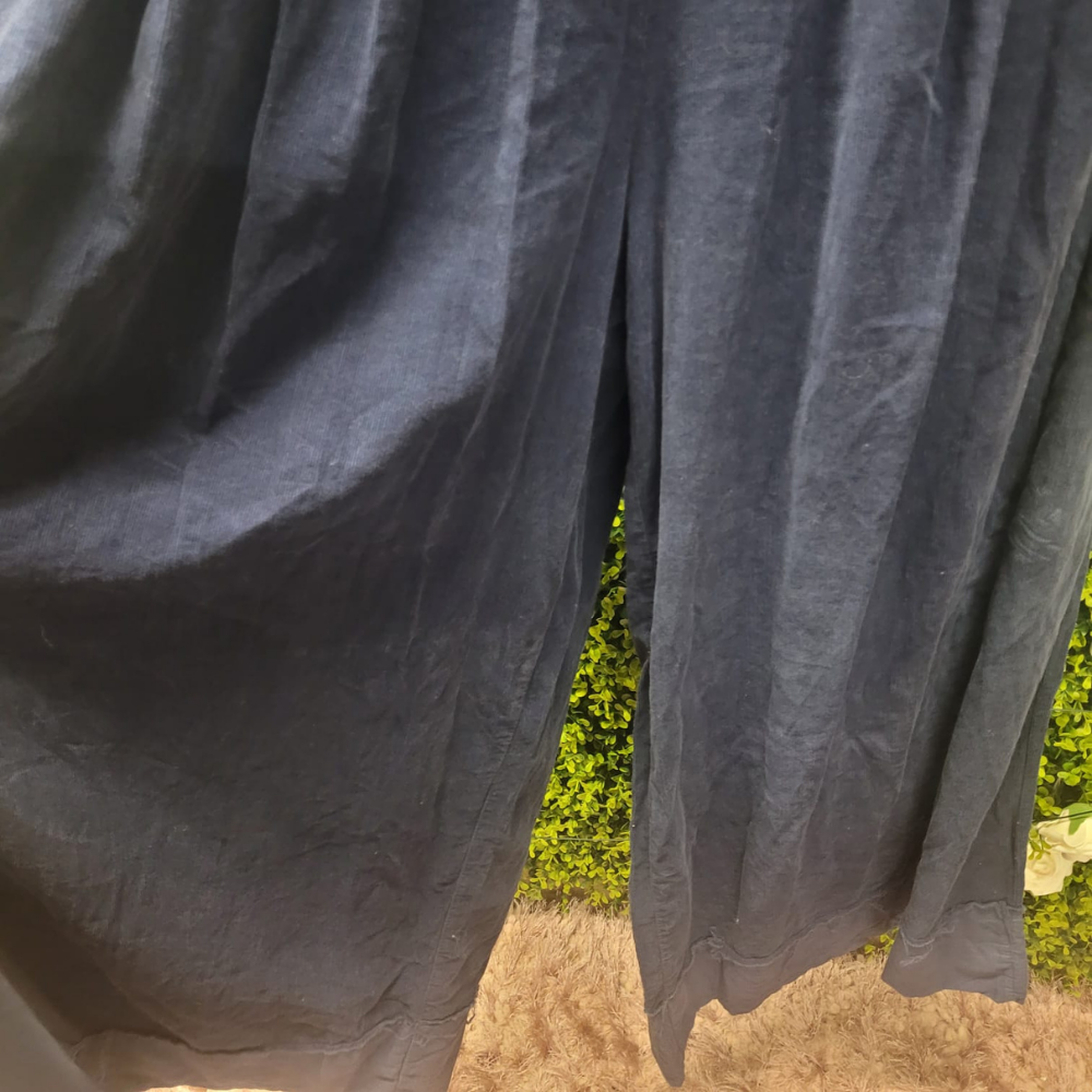 Wide Leg Needle Cord Frayed Turn Up