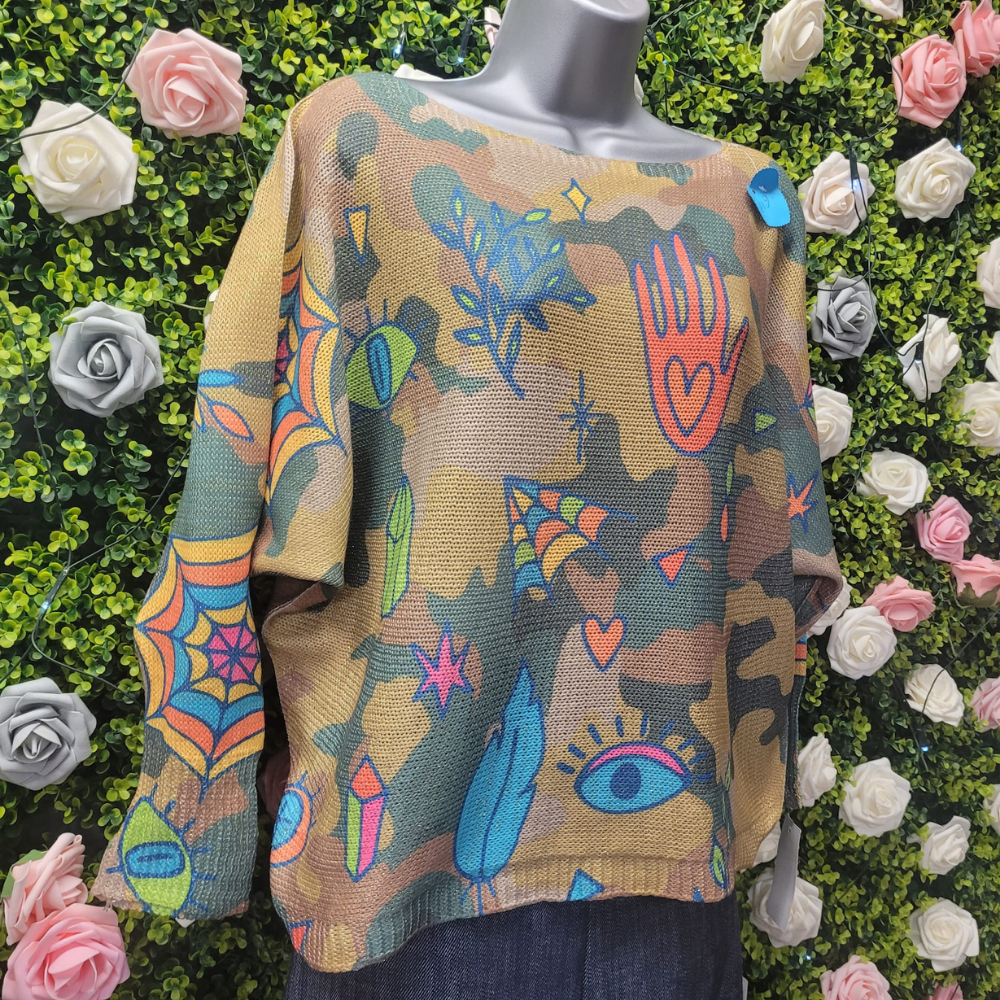 Hamsa Heart Light Glitter Knit