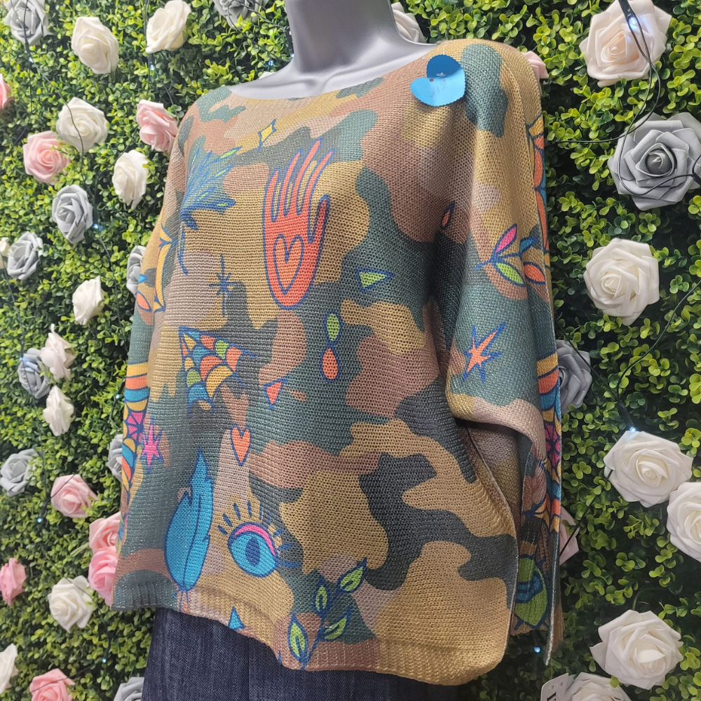 Hamsa Heart Light Glitter Knit